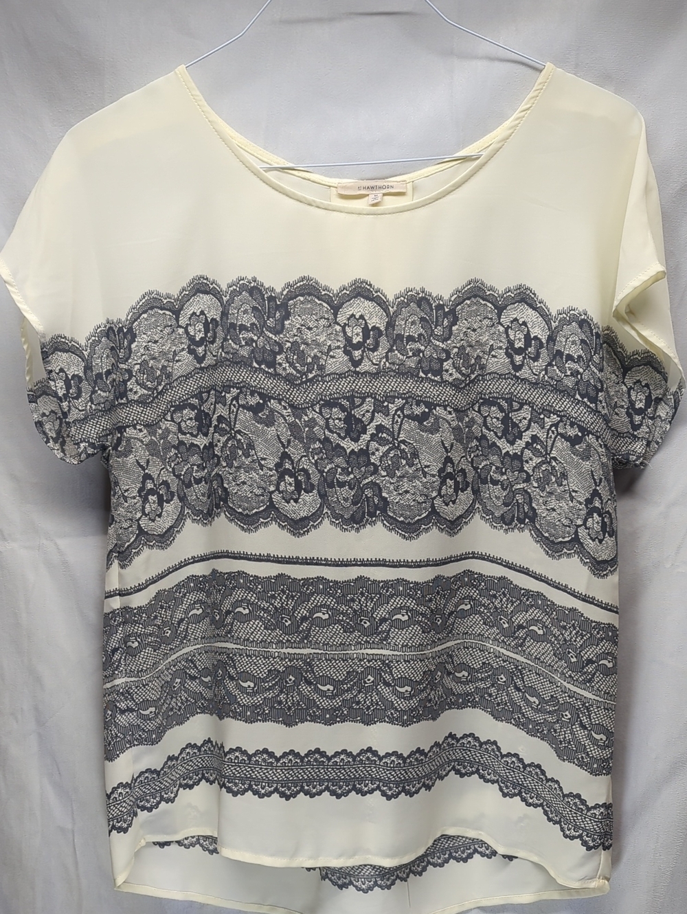 41 Hawthorn Cream Blouse with Black Lace-Print Bands